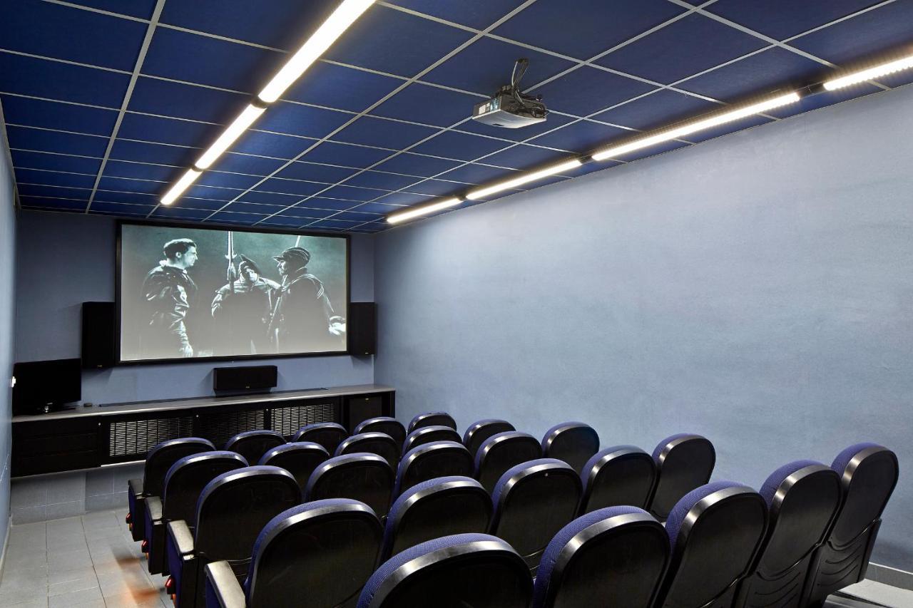 Residencia Universitaria Sarria Apartment Barcelona Luaran gambar